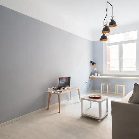 Karitsi Place Aparthotel