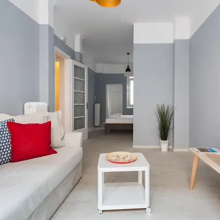 Karitsi Place Aten