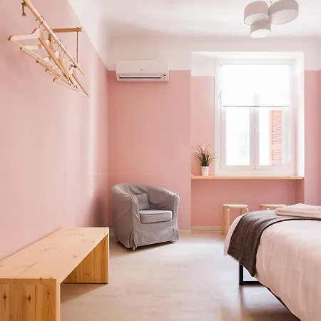 Karitsi Place Aparthotel Athens