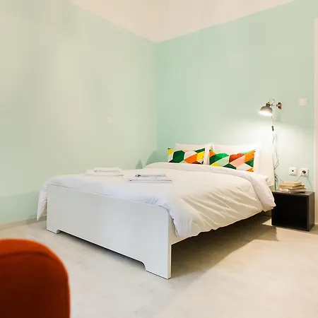 Hotel de apartamente Karitsi Place 3*